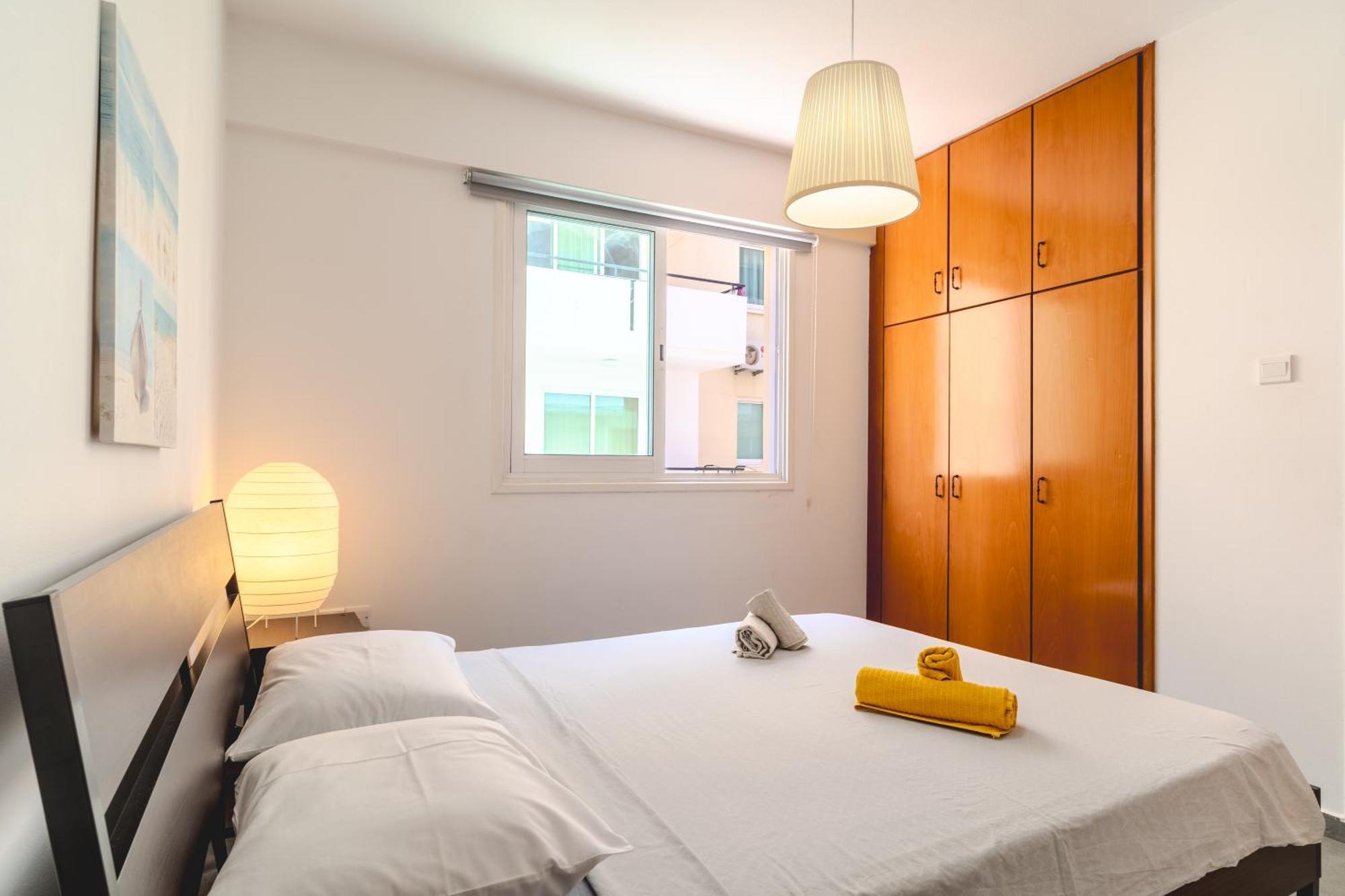 Ferienwohnung Kave Blue Mackenzie 1 Bdr Flat with Pool Larnaka Exterior foto